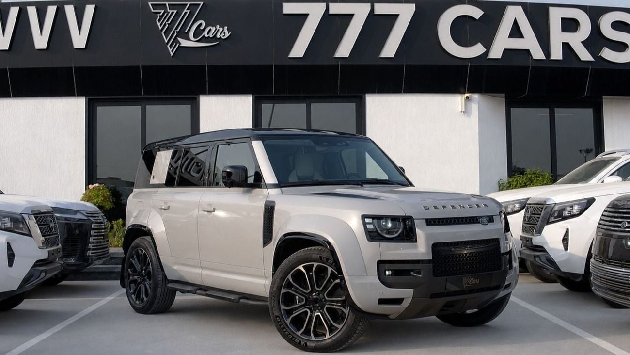 Land Rover Defender 110 OCTA  P635 | Borasco Grey | Light Cloud/Lunar | 635 HP