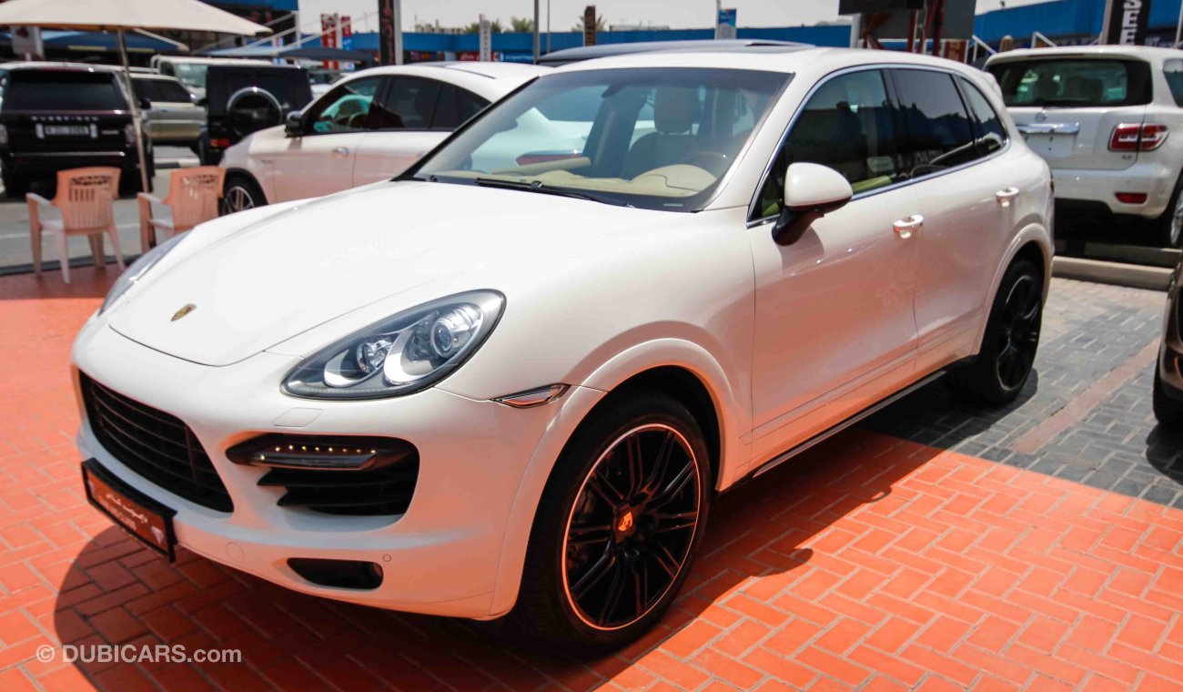 Porsche Cayenne S With GTS kit