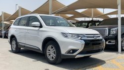 ميتسوبيشي آوتلاندر Mitsubishi Outlander GLX 4X4 5 Seater 2017 (Original Paint) Ref# 404