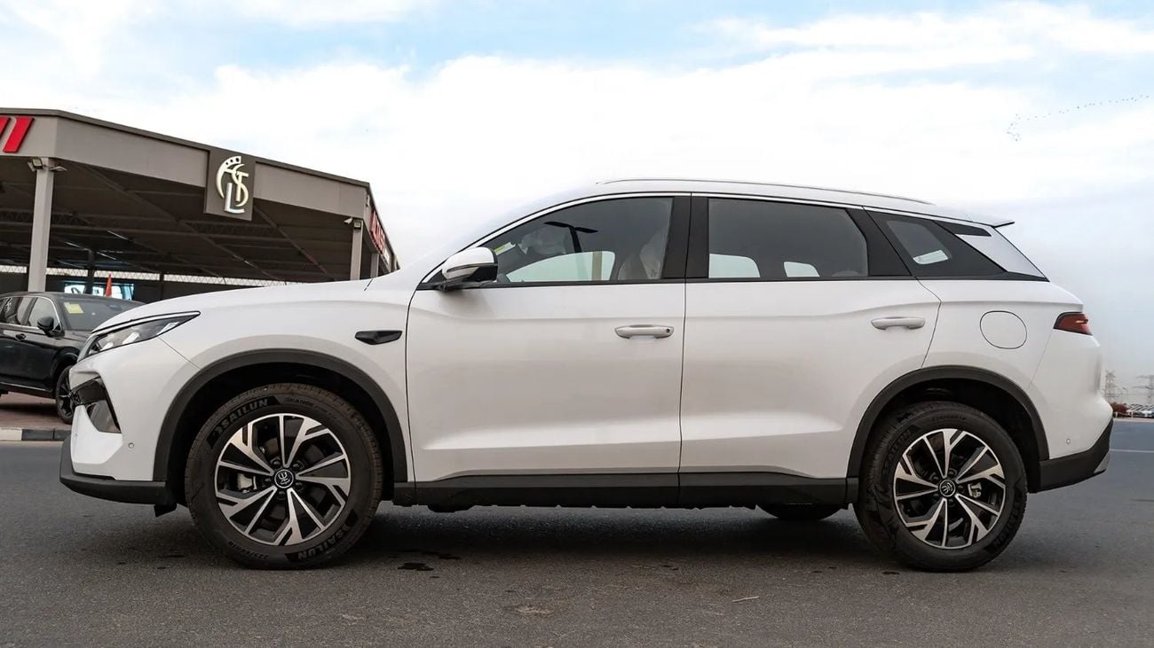 بي واي دي سونغ برو 2025 | BYD SONG PRO DMI SMART DRIVE 75KM LEADING