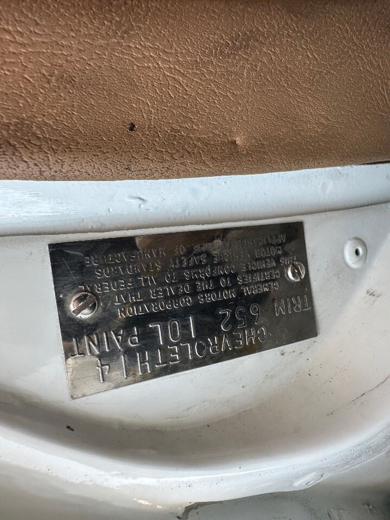 Chevrolet Corvette Coupe T-Top 350 CI