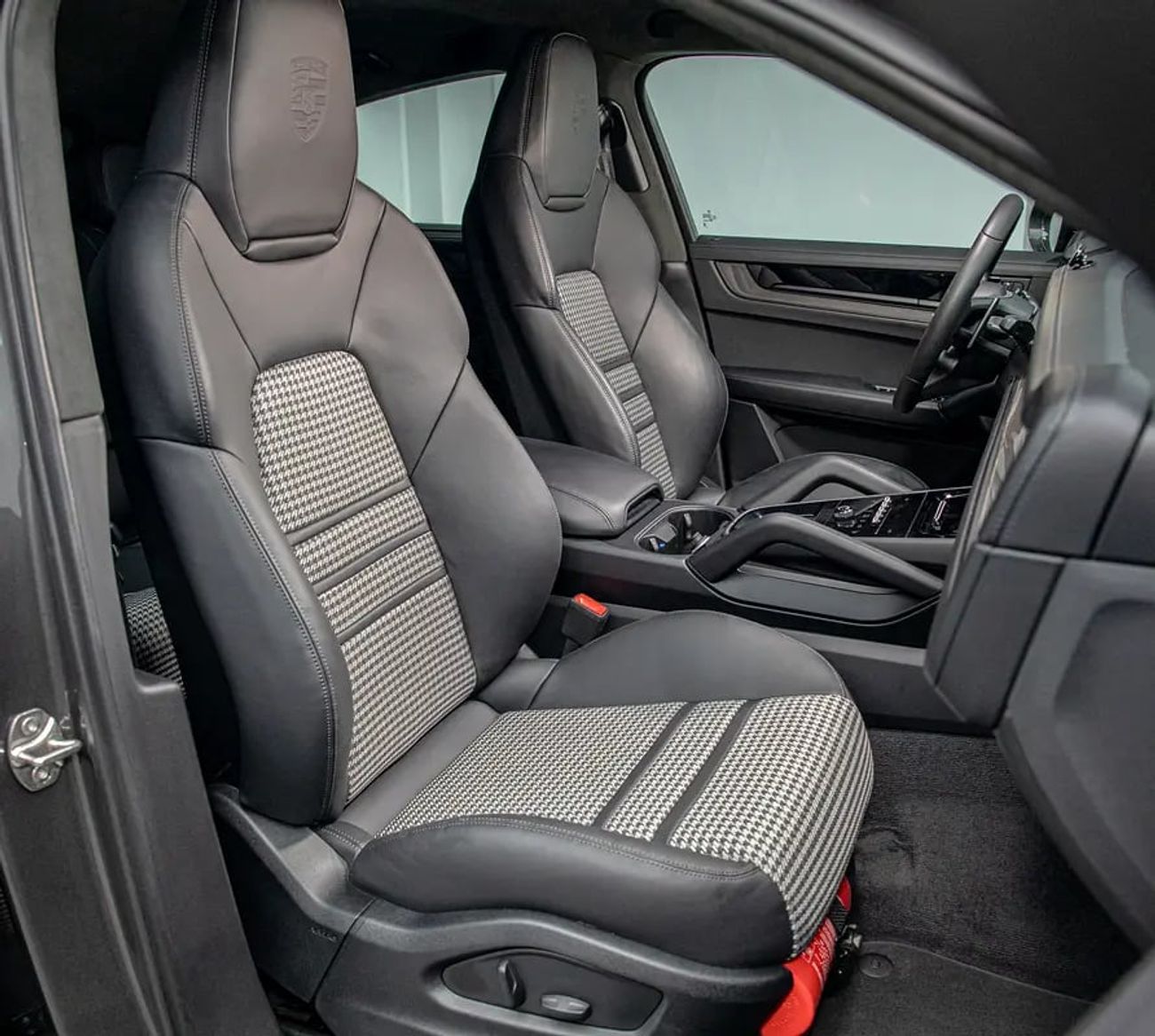 Porsche Cayenne GTS Coupe