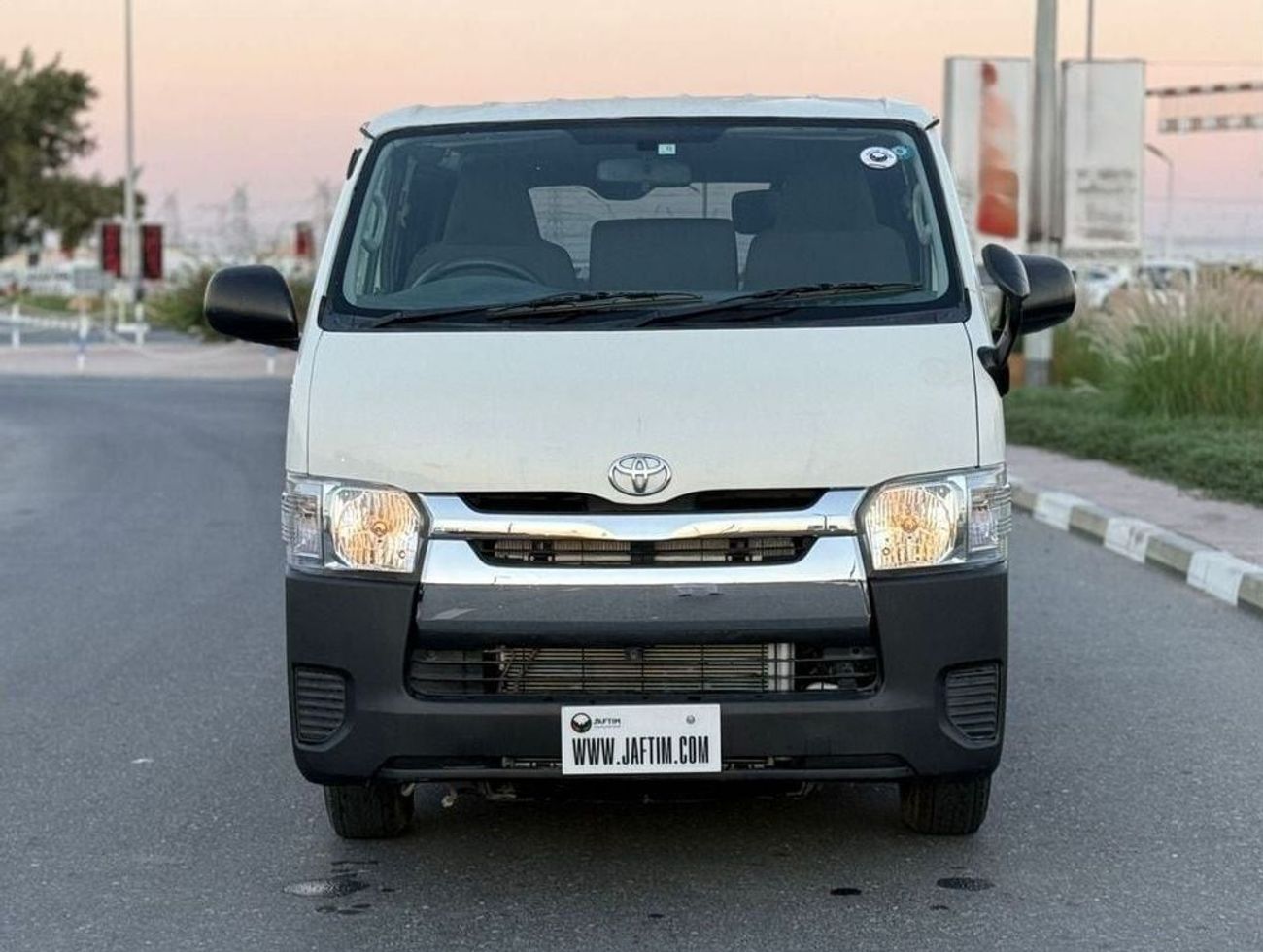 Toyota Hiace PREMIUM CONDITION | 2.8L DIESEL ENGINE | 2019 | RHD