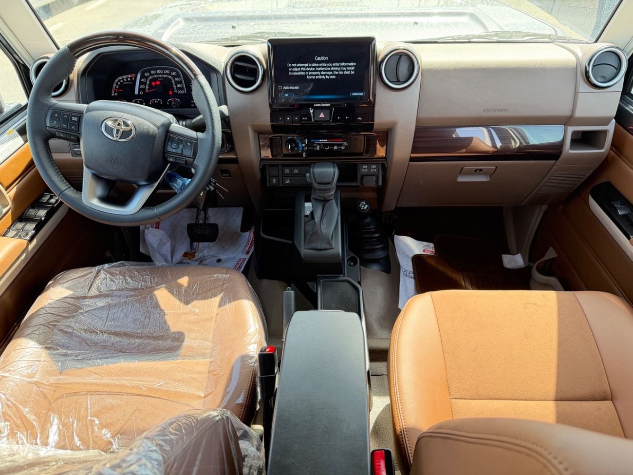 تويوتا لاند كروزر بيك آب