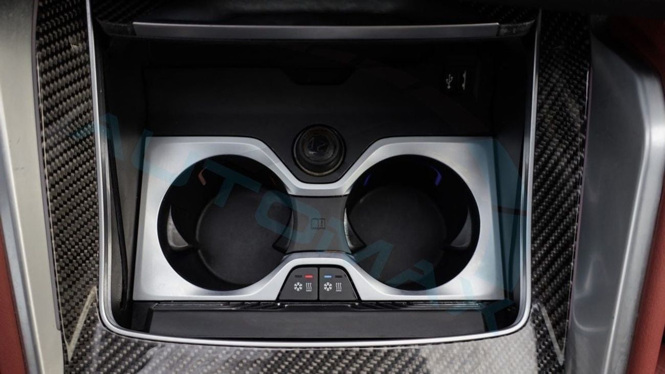 بي أم دبليو X6 XDRIVE 60i M SPORT 4.4L V8 AWD 2025 GCC 7000Km With 5 Years Warranty & Service @Official Dealer