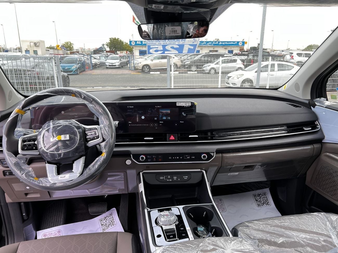 Kia Carnival Kia Carnival 3.5L 9Seater New Shape