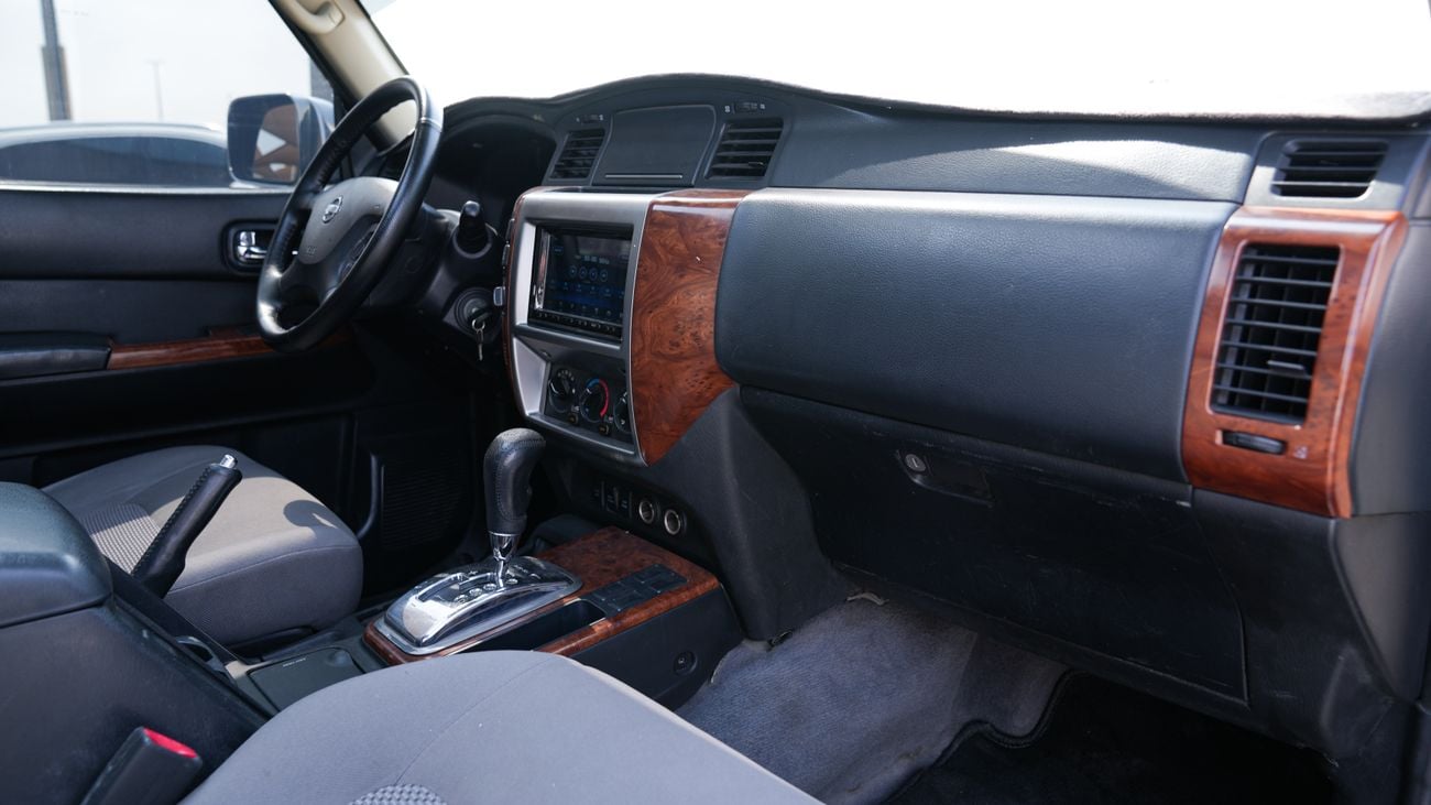 Nissan Patrol Safari