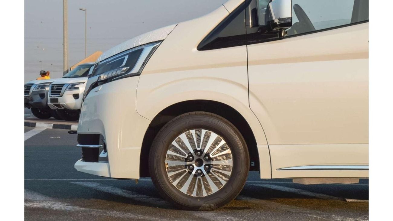 Toyota Granvia TOYOTA GRANVIA 3.5L PETROL RWD MINIVAN 5DOOR 2025