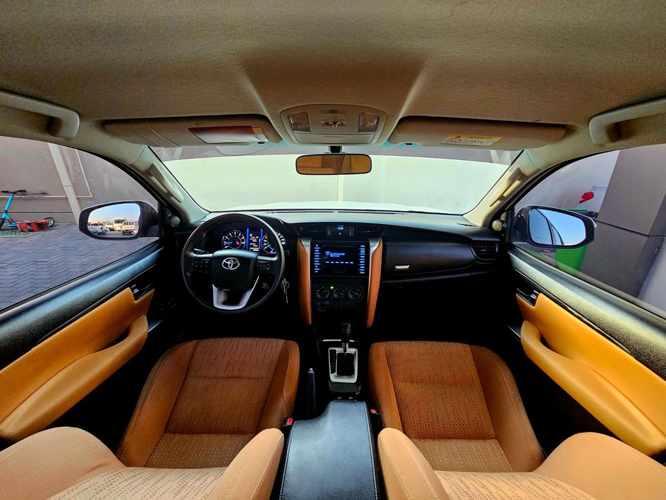 Toyota Fortuner 2.7L EXR FORTUNER V4 4WD/ ORIGINAL PAINT / LOW MILEAGE/ SINGLE OWNE