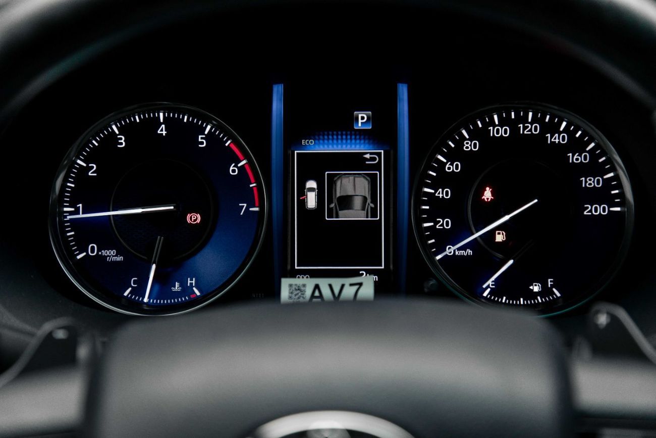 تويوتا فورتونر 4.0L Grey Metallic Inside Black | Export Only