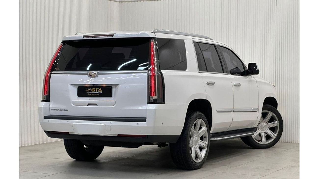 كاديلاك إسكالاد بلاتينوم 2017 Cadillac Escalade 7 Seater, Warranty, Service History, Full Options, GCC