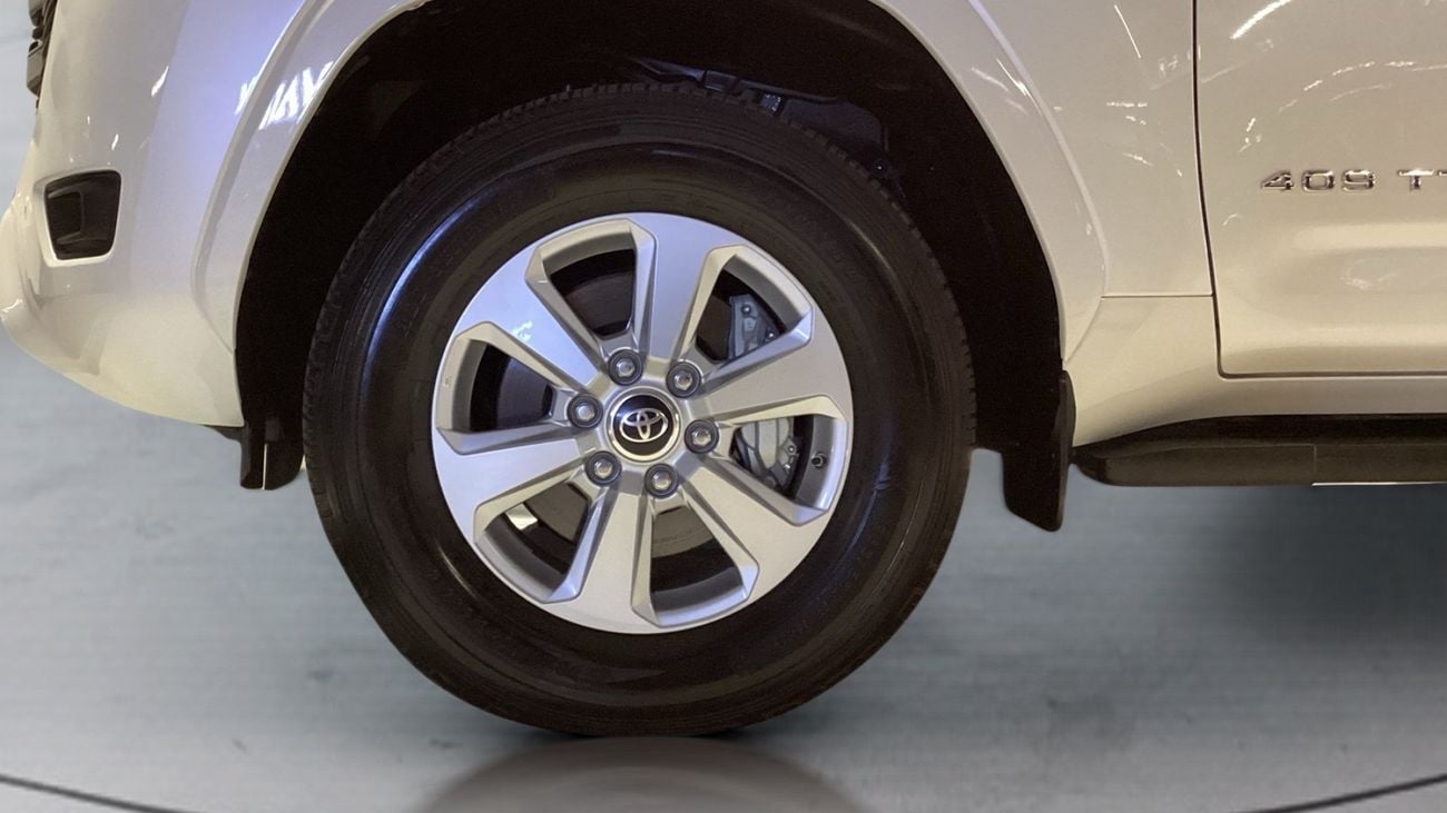 تويوتا لاند كروزر EXR | upto AED 20,000 Ramadan Discount | شامل الضمان | 0 ﺪﻔﻋﺓ ﺃﻮﻟﻯ