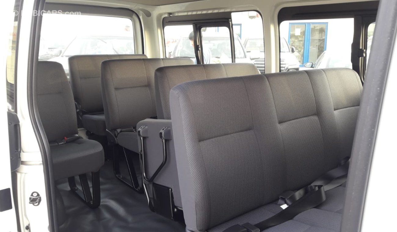 تويوتا هاياس HIACE DIESEL 3.0L