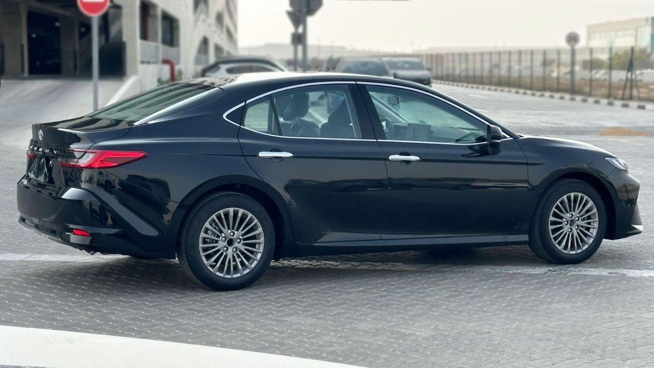 تويوتا كامري 2026 Toyota Camry Luxury Sedan 2.0L 4-Cyl Petrol A/T FWD Export Only