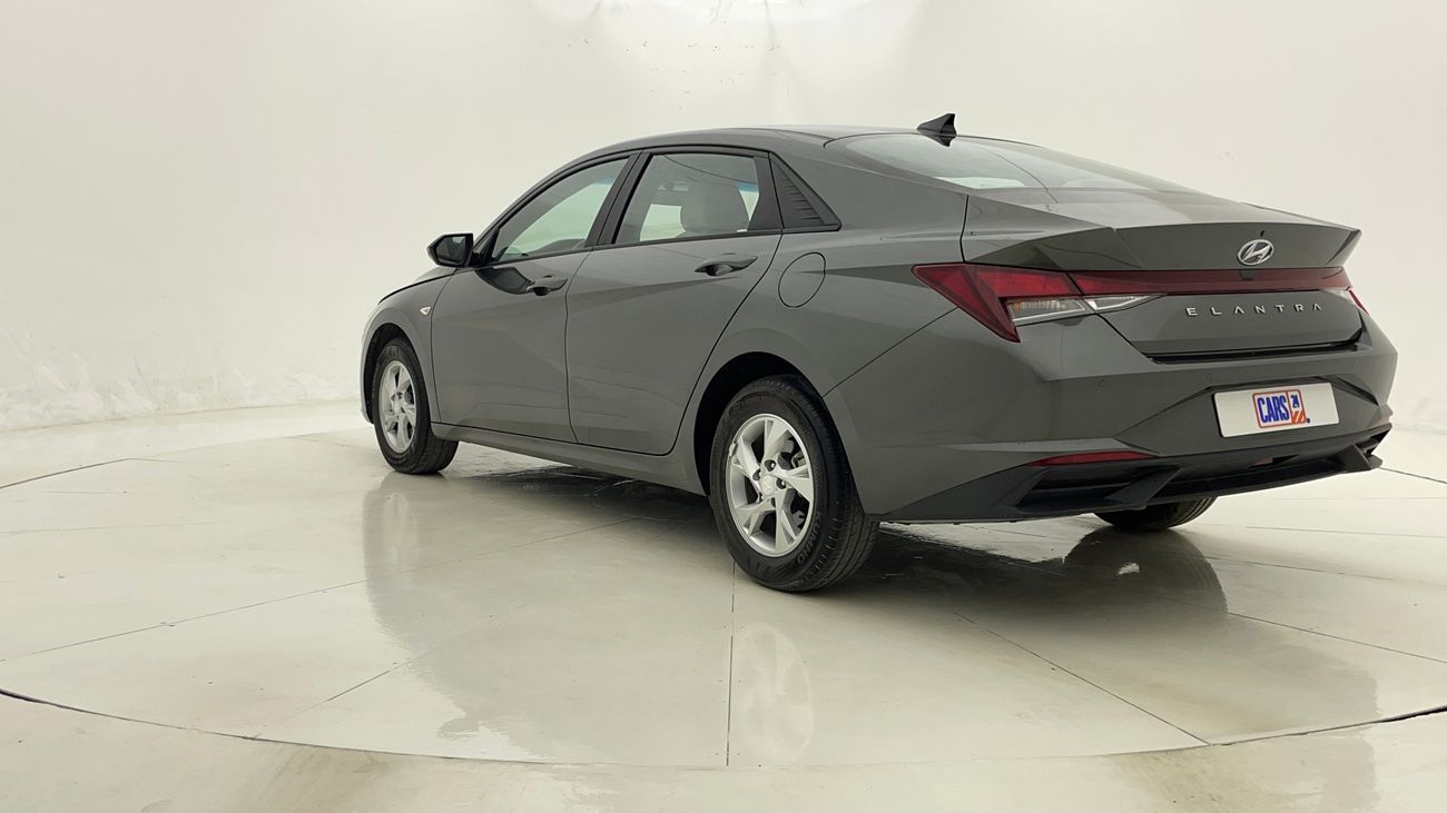 هيونداي إلانترا SMART 1.6 | بدون دفعة مقدمة | اختبار القيادة في المنزل