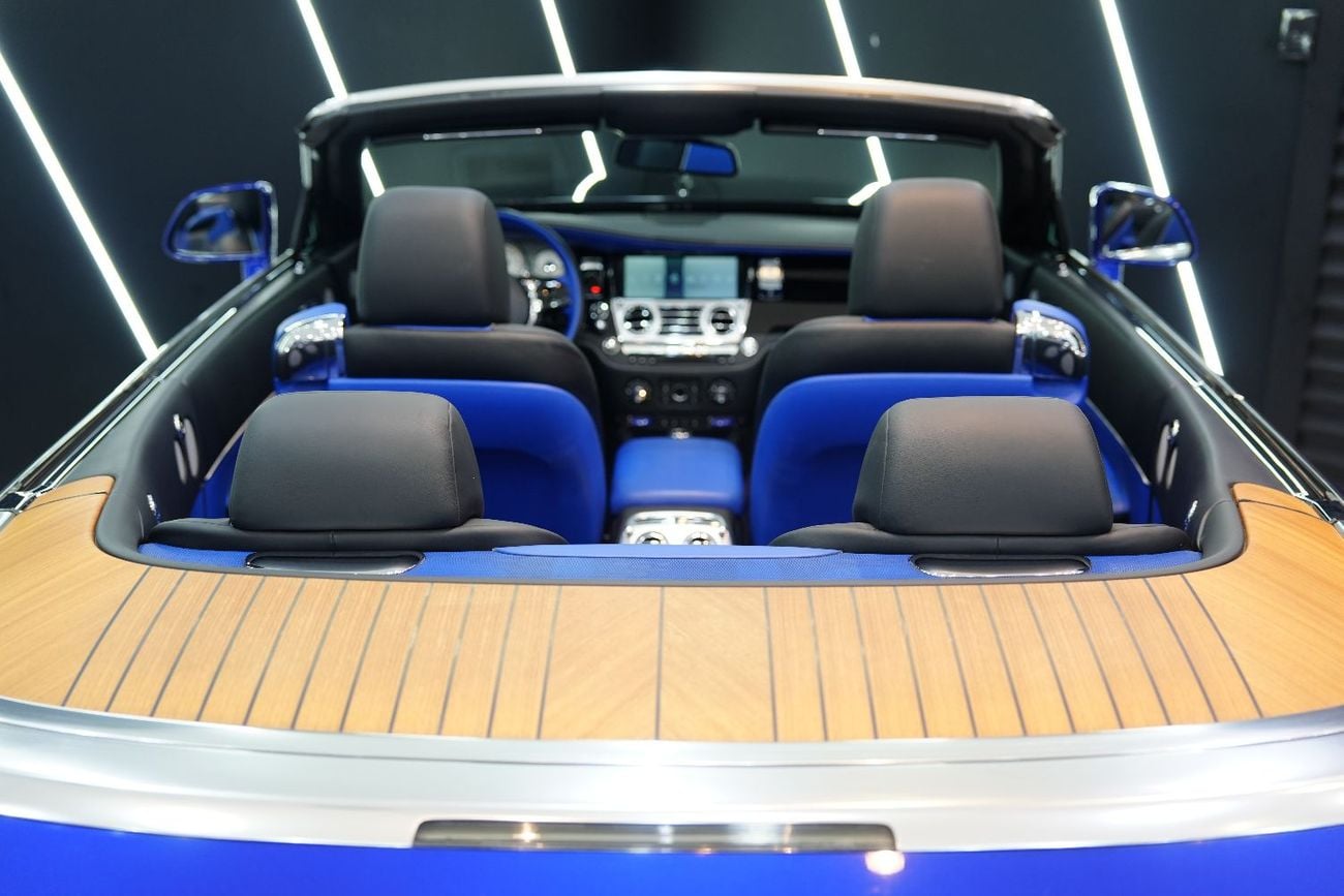Rolls Royce Dawn Two-Tone Exterior/Interior, Teak Yacht Deck, GCC Specs!!