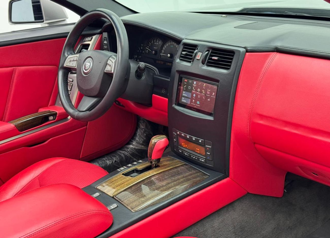 كاديلاك XLR 2008 Cadillac XLR V, Cadillac Service History, Excellent Condition, GCC