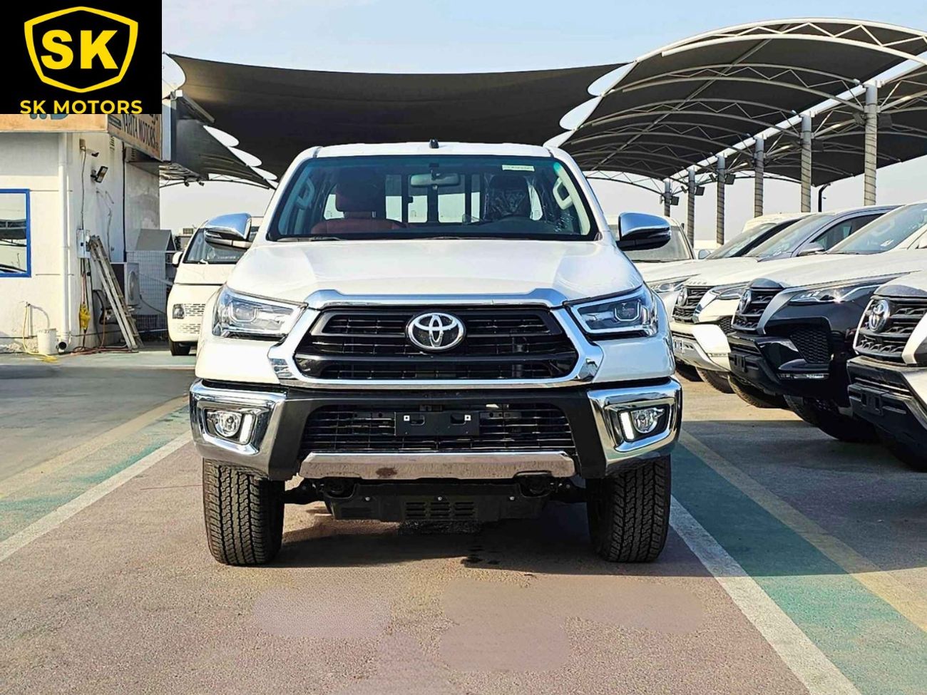 Toyota Hilux SR5 / FULL OPTION / 2.7L V4 / M/T / DIFF LOCK / BED LINER / BIG DVD / WOOD TRIM / 4WD / CODE # HPADF