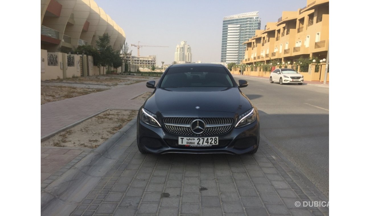 Mercedes-Benz C 300