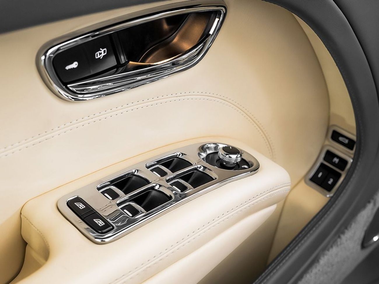 Bentley Mulsanne 2016 Bentley Mulsanne / European Spec