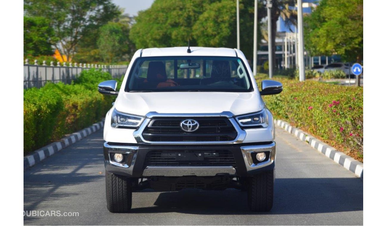 Toyota Hilux Double Cab Pickup GLXS-V 2.7L Petrol Manual Transmission