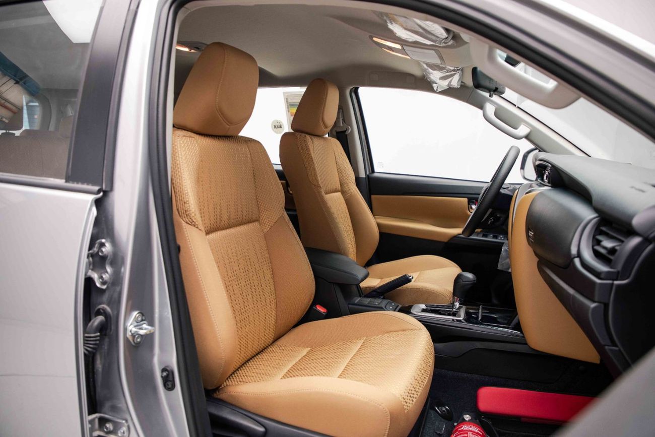 Toyota Fortuner EXR 2.7L - Silver Metallic Inside Beige | Export Only