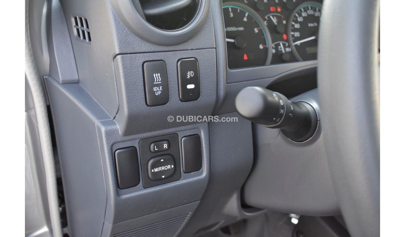 Toyota Land Cruiser HARDTOP LC76 LX V8 4.5L Turbo Diesel Manual