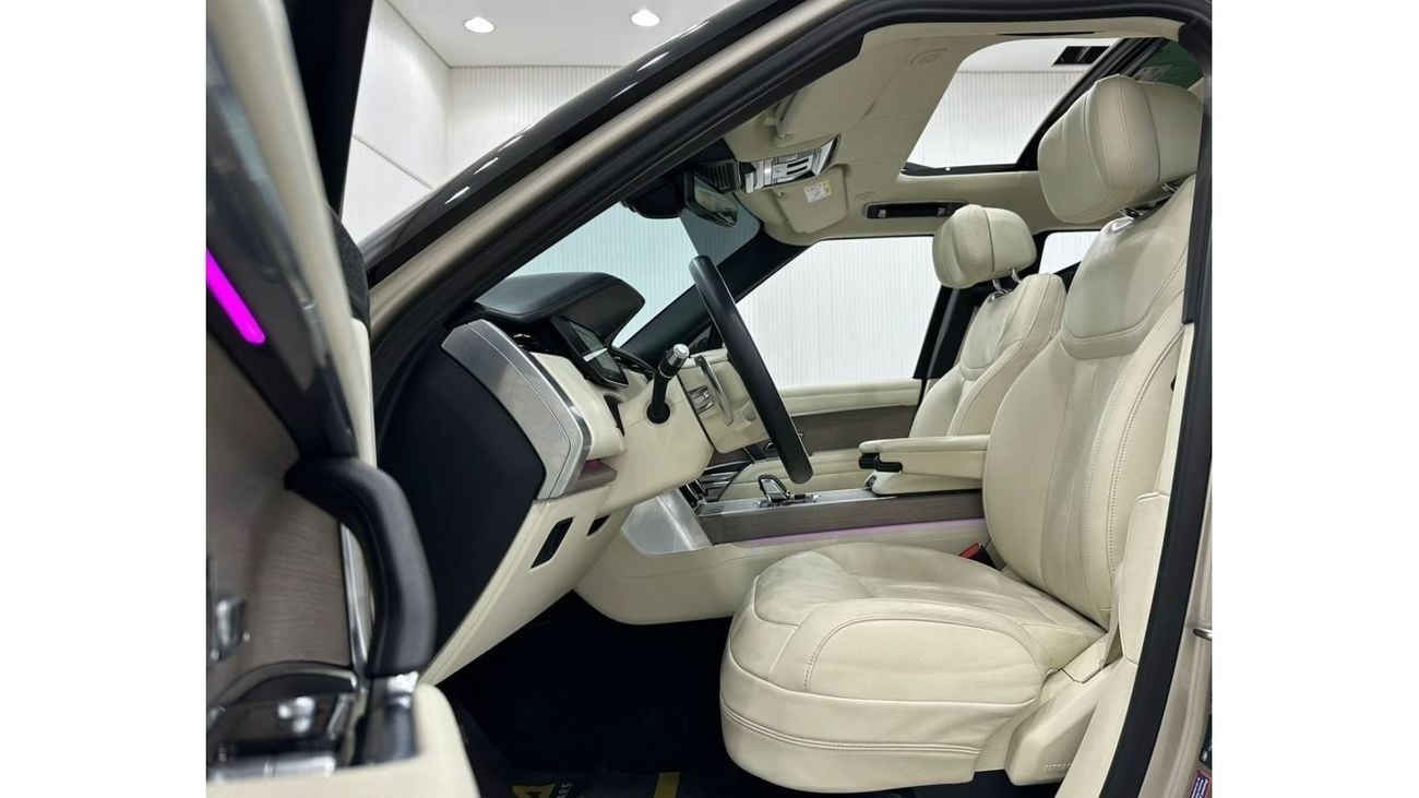 Land Rover Range Rover 2022 Range Rover Vogue Autobiography First Edition, V8, 2027 Agency Warranty+Service Contract, GCC
