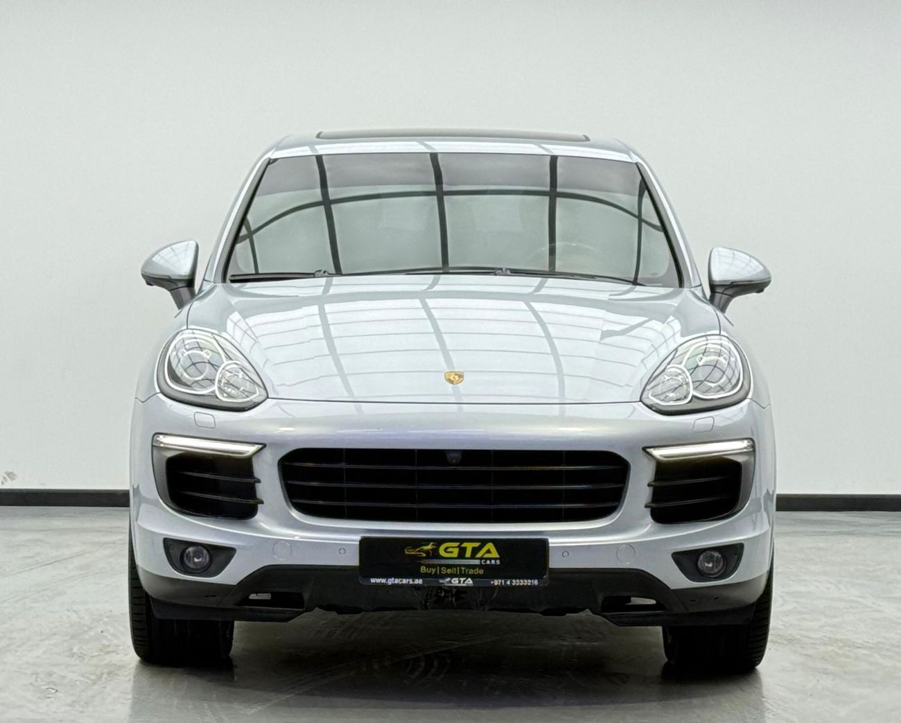 Porsche Cayenne 2017 Porsche Cayenne Platinum Edition, Full Service History, Excellent Condition, GCC