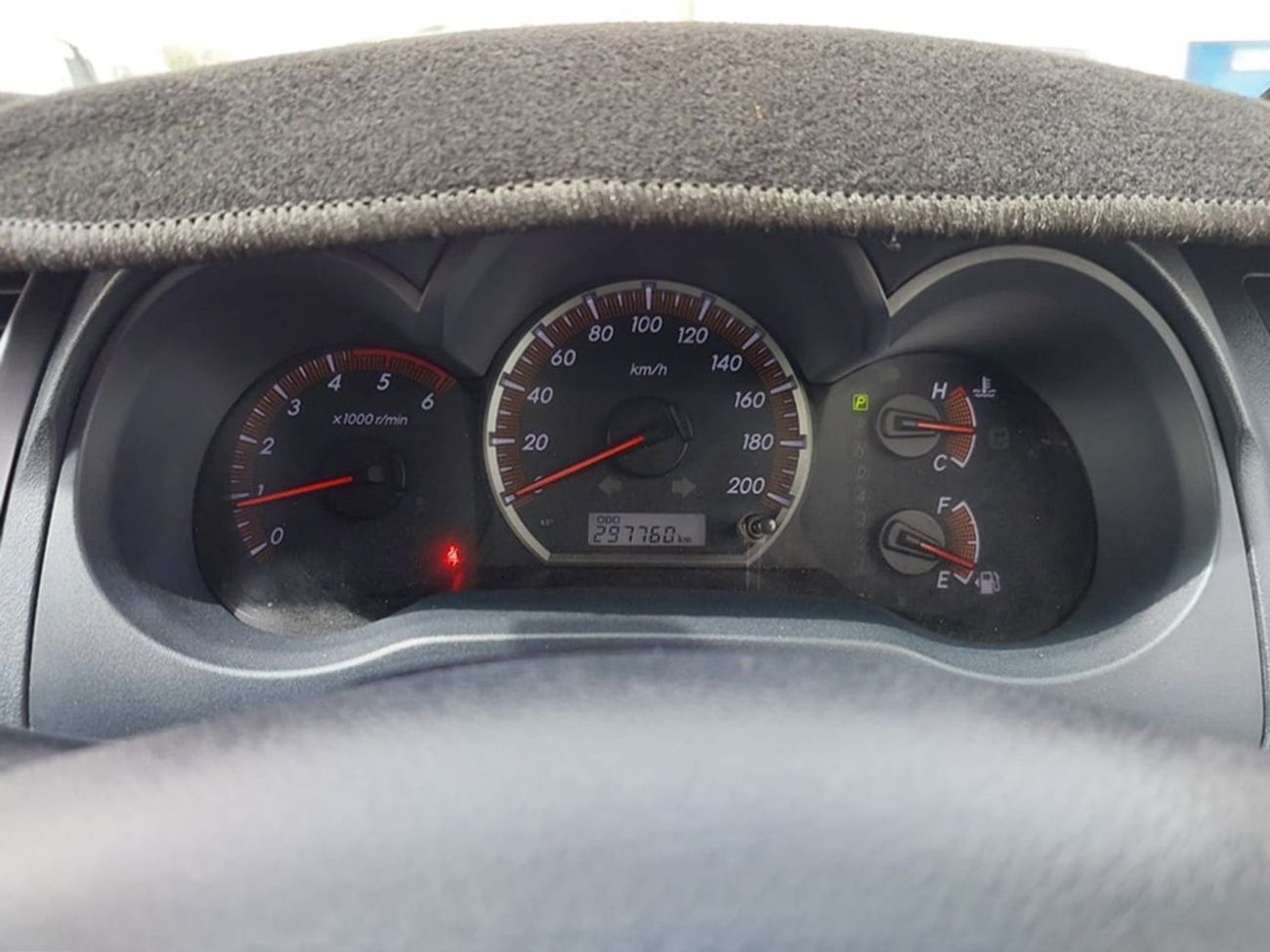 Toyota Hilux TOYOTA HILUX PICKUP RHD 2014 MODEL 3.0 L DIESEL AUTOMATIC(PM49778)