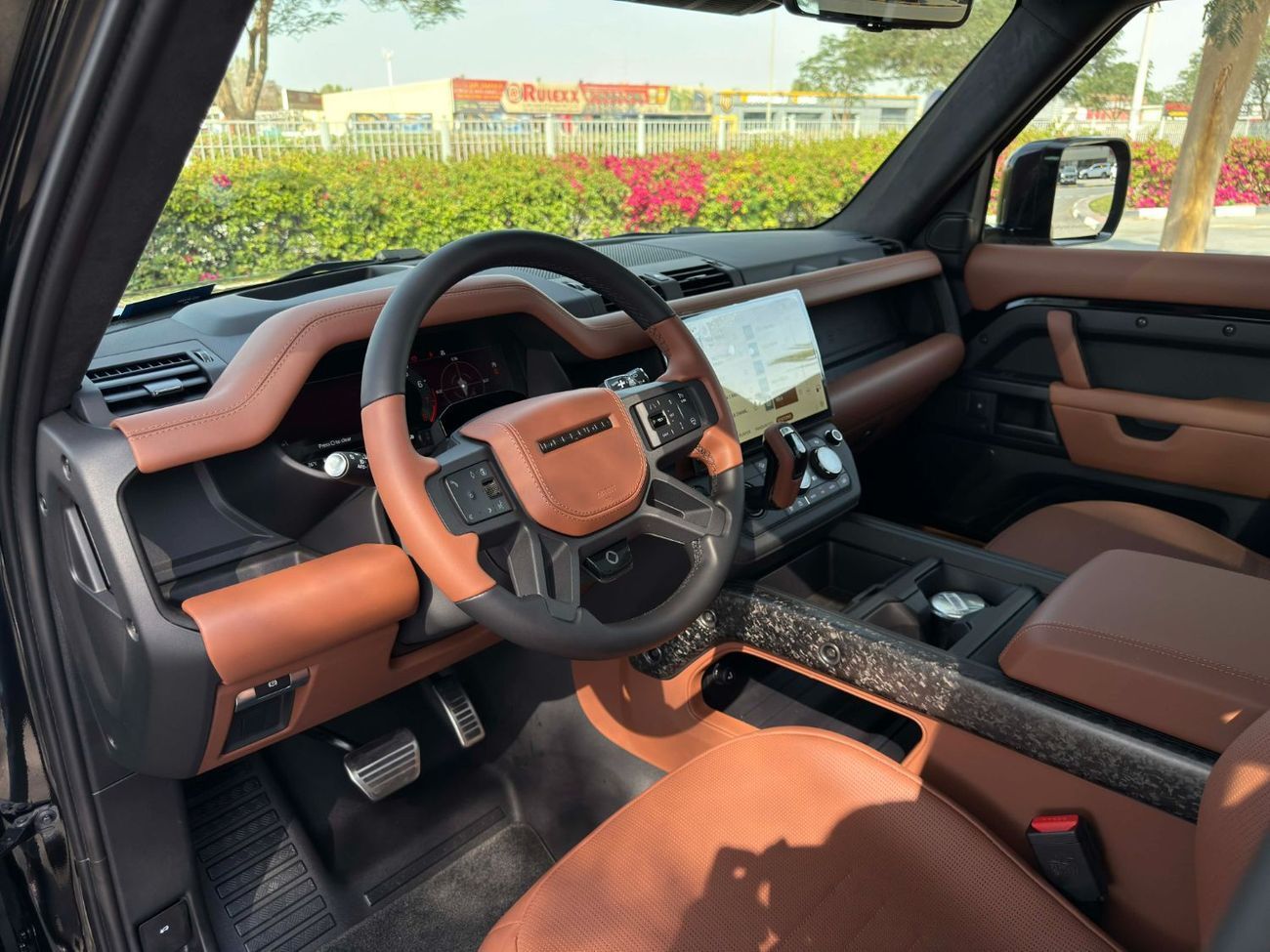 Land Rover Defender BLACK EDITION**2026**GCC SPEC UNDER WARRANTY AND SERVICE