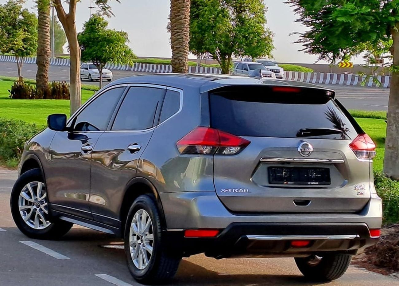 Nissan X Trail S 2.5L (169 HP) FWD (5 Seater) NISSAN X-TRAIL 2021 2.5L GCC (775/-MONTHLY)