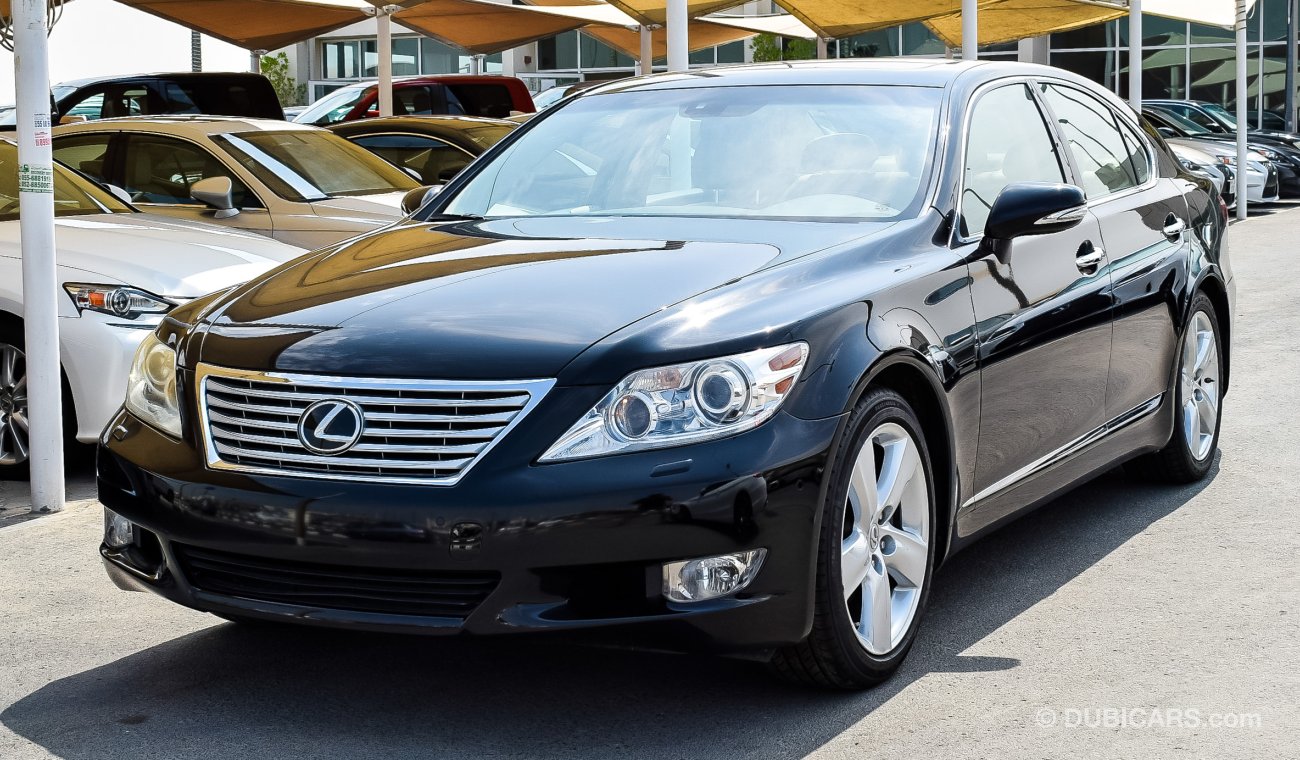 Lexus LS460