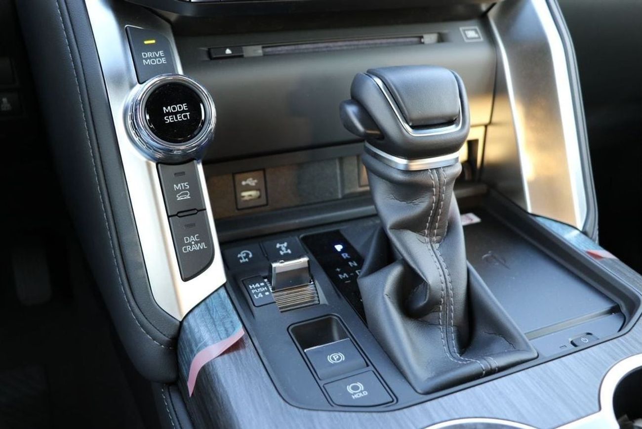 Toyota Land Cruiser 2024 LC300 3.3L ZX European Specification