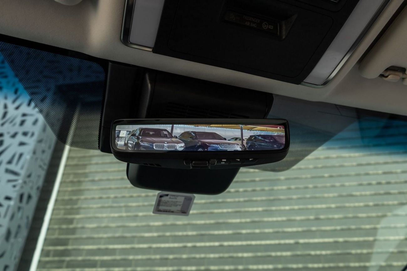 لكزس LM 350h STD (NON GCC) Lexus LM350h 2024 European Specs | Warranty