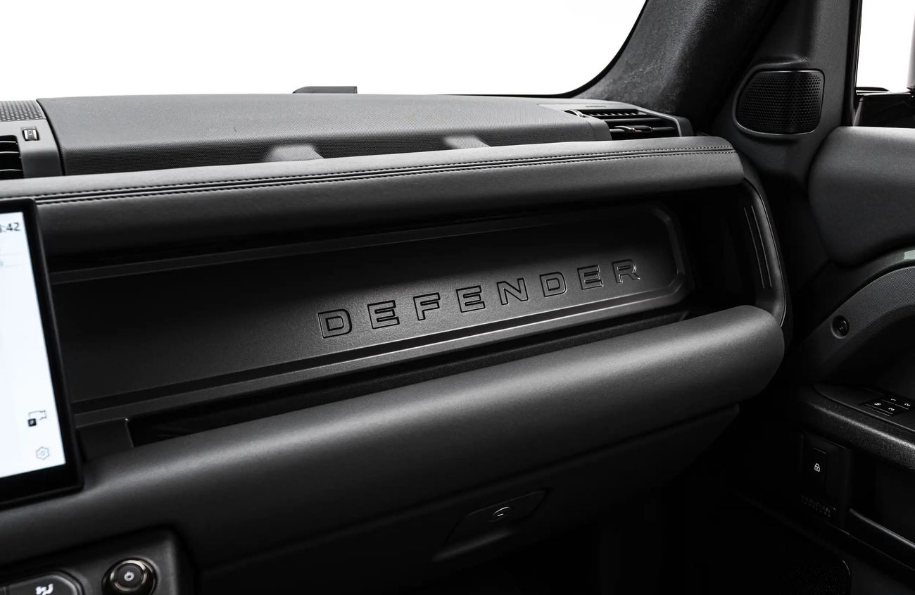 Land Rover Defender 4.4L V8 Twin-Turbo Mild Hybrid Engine