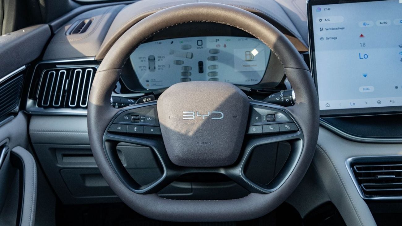 بي واي دي سونغ بلس FWD DM-i 112KM Premium Edition | For Local Registration +10%