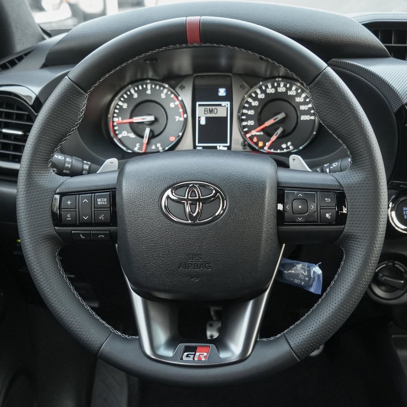 تويوتا هيلوكس GR Sport 4.0L