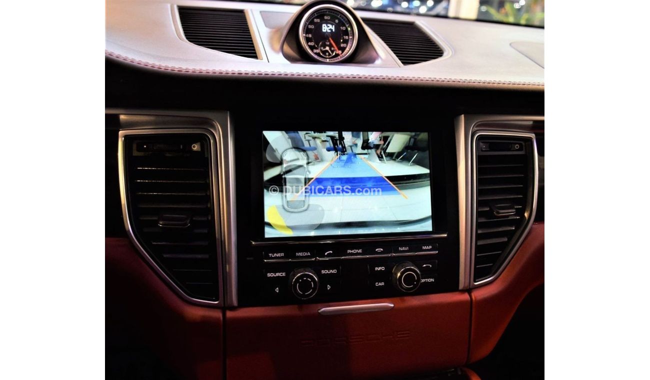 Porsche Macan FULL SERVICE HISTORY ONLY 85000KM! AMAZING Porsche Macan S 2015 Model!! in White Color! GCC Specs