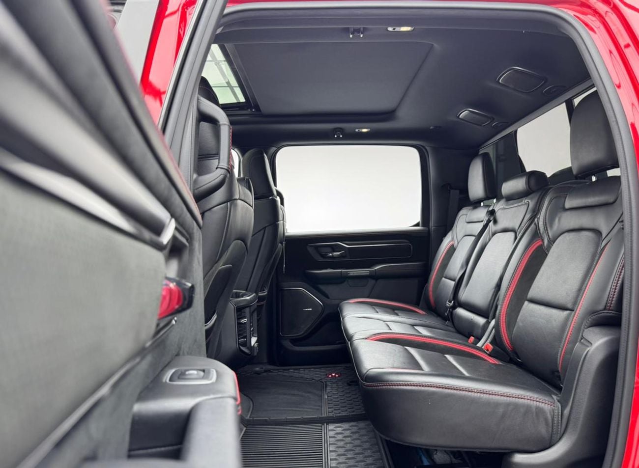 RAM 1500 TRX Crew Cab 6.2L 2022 Dodge Ram 1500 TRX, 2027 Dodge Warranty, Dodge Service History, GCC