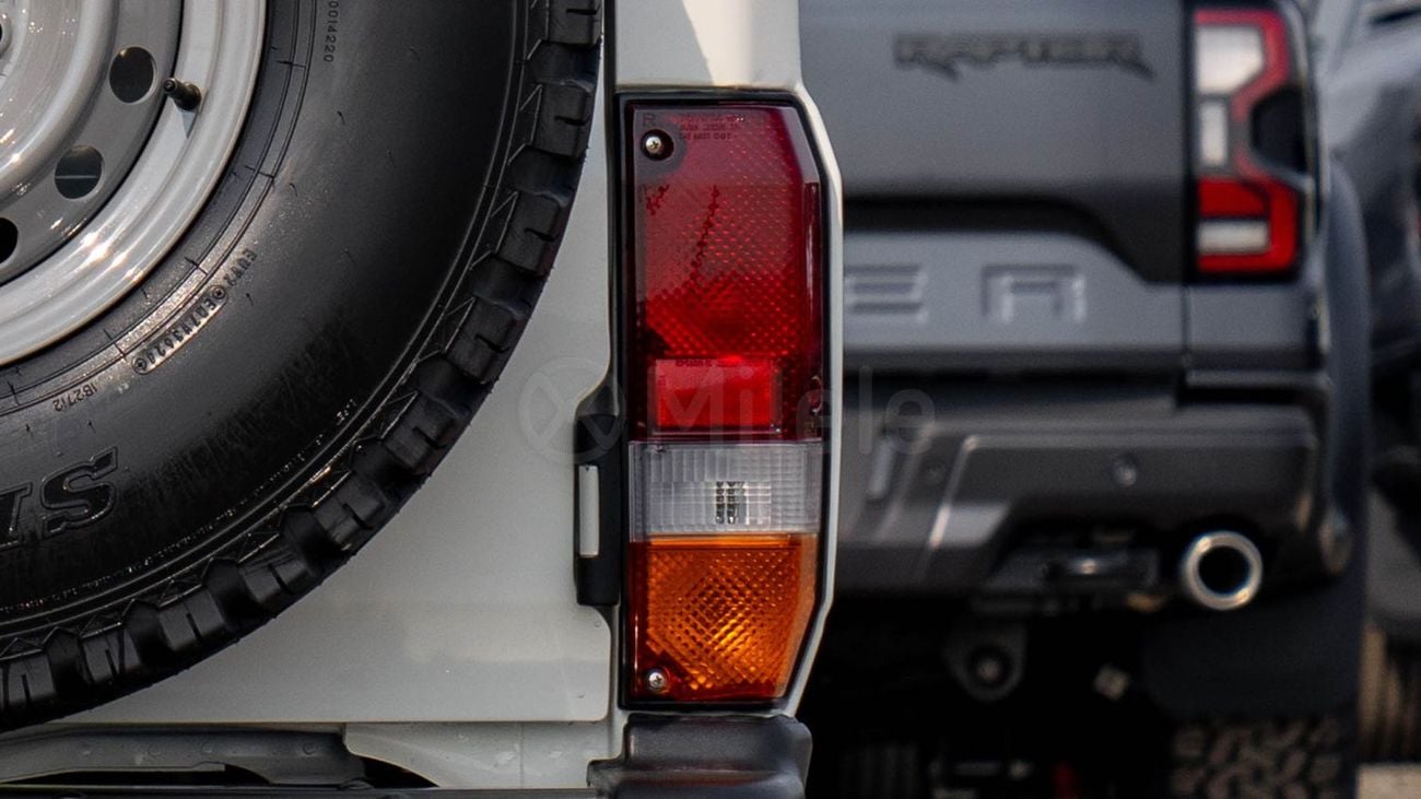 تويوتا لاند كروزر 70 LAND CRUISER LC78