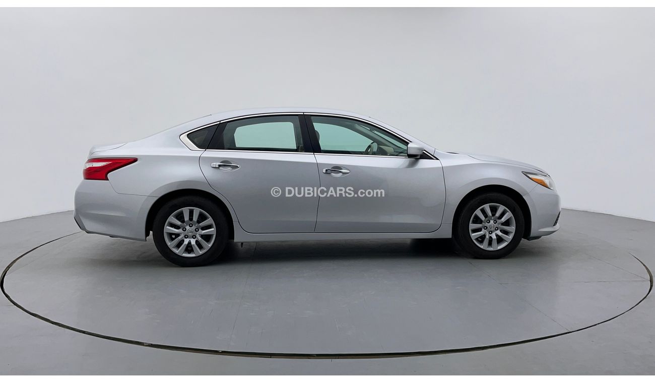 Nissan Altima S 2500