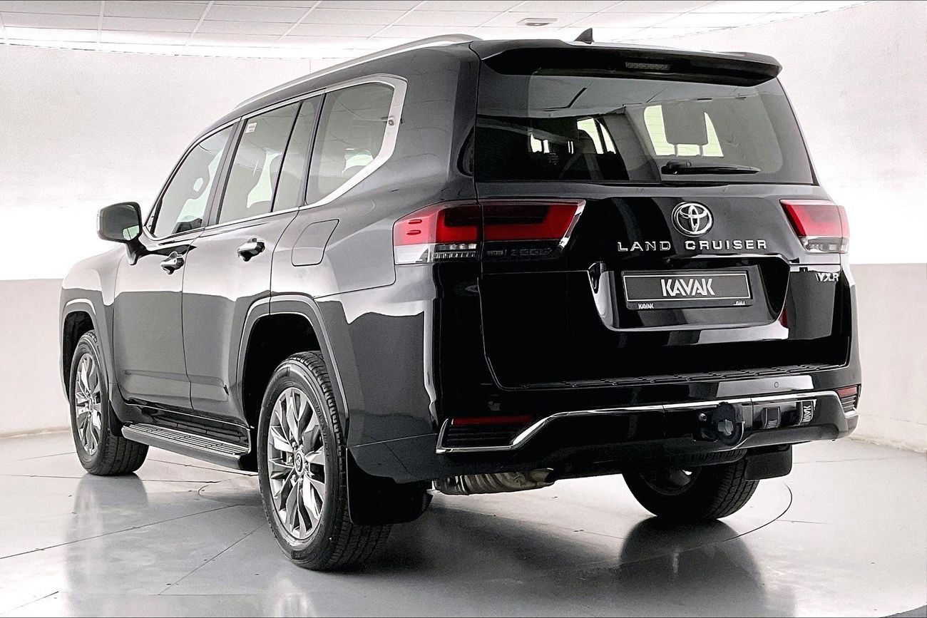 تويوتا لاند كروزر VXR | سنة ضمان مجانية | 0 دفعة أولى | سياسة الإعادة بعد 7 أيام