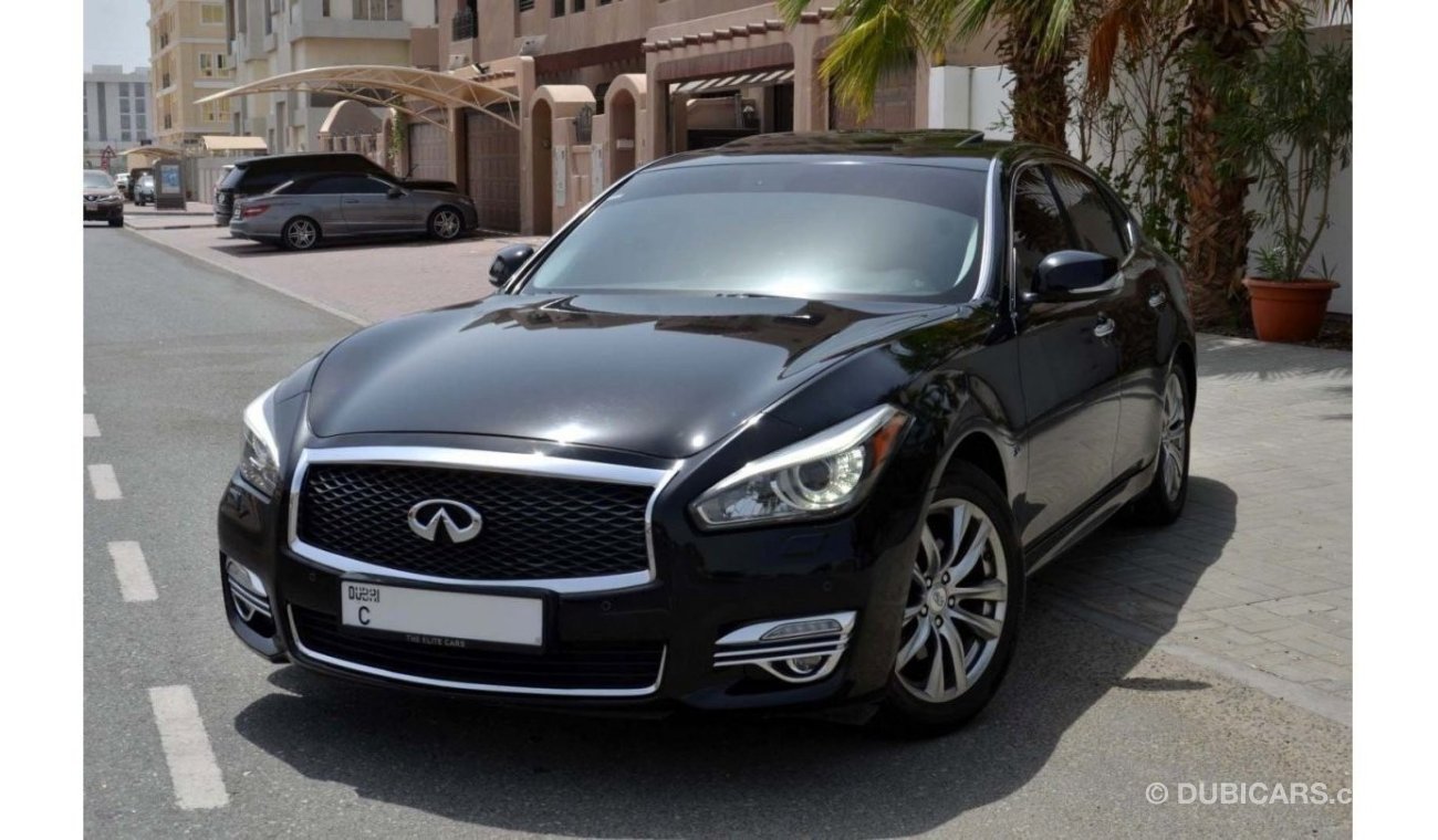 Infiniti Q70 Luxe Proactive Full Option in Excellent Condition