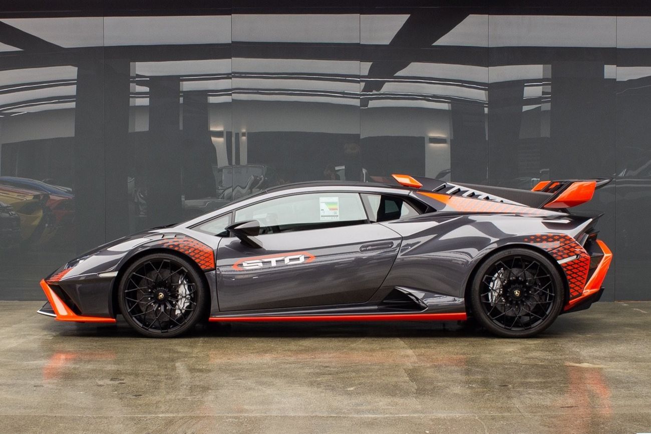 لامبورغيني هوراكان STO