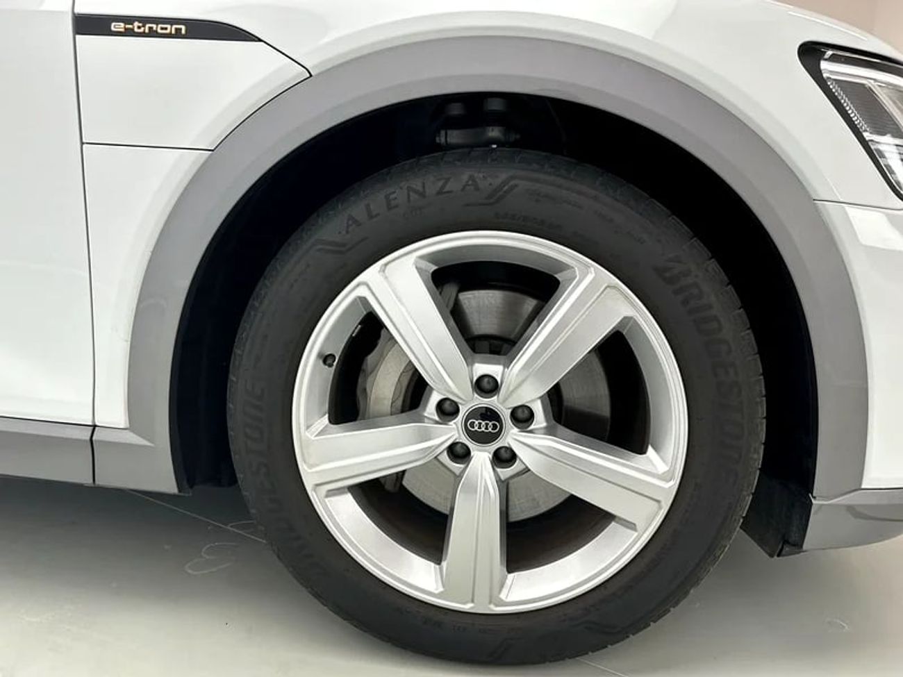 Audi etron advanced 55 quattro 408hp (Ref# 019498)