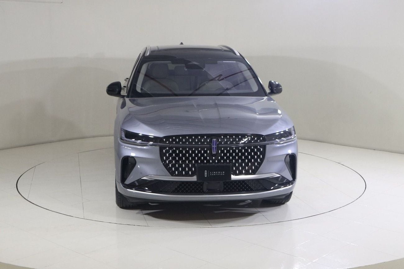 Lincoln Nautilus PRESIDENTIAL NAU425H / AL TAYER MOTORS AL QOUZ SHOWROOM