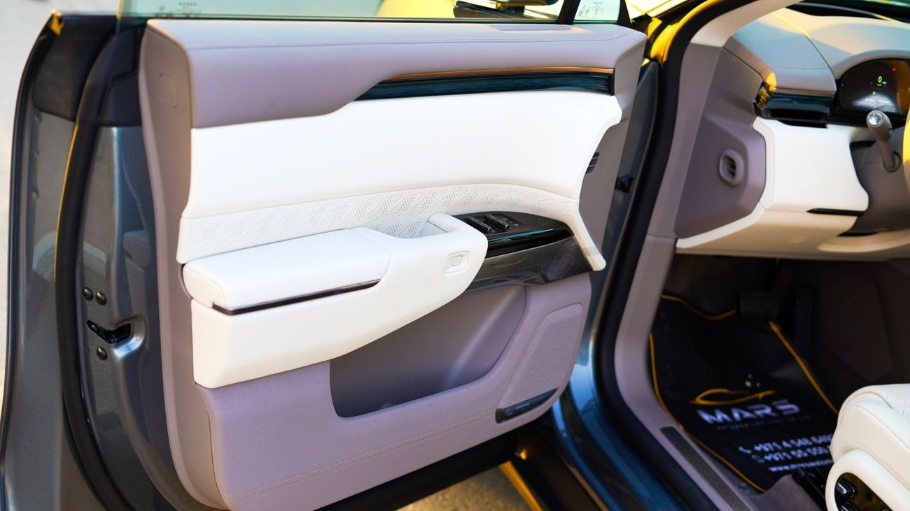 زيكر 7X 2026 Zeekr 7X AWD Performance | Automatic Doors | 100 kWh | 637 Hp | Range (543 Km) | GCC Spece | AW