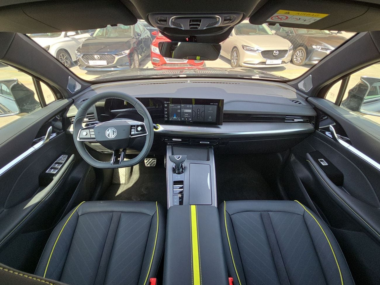 أم جي وھیل Luxury 2.0