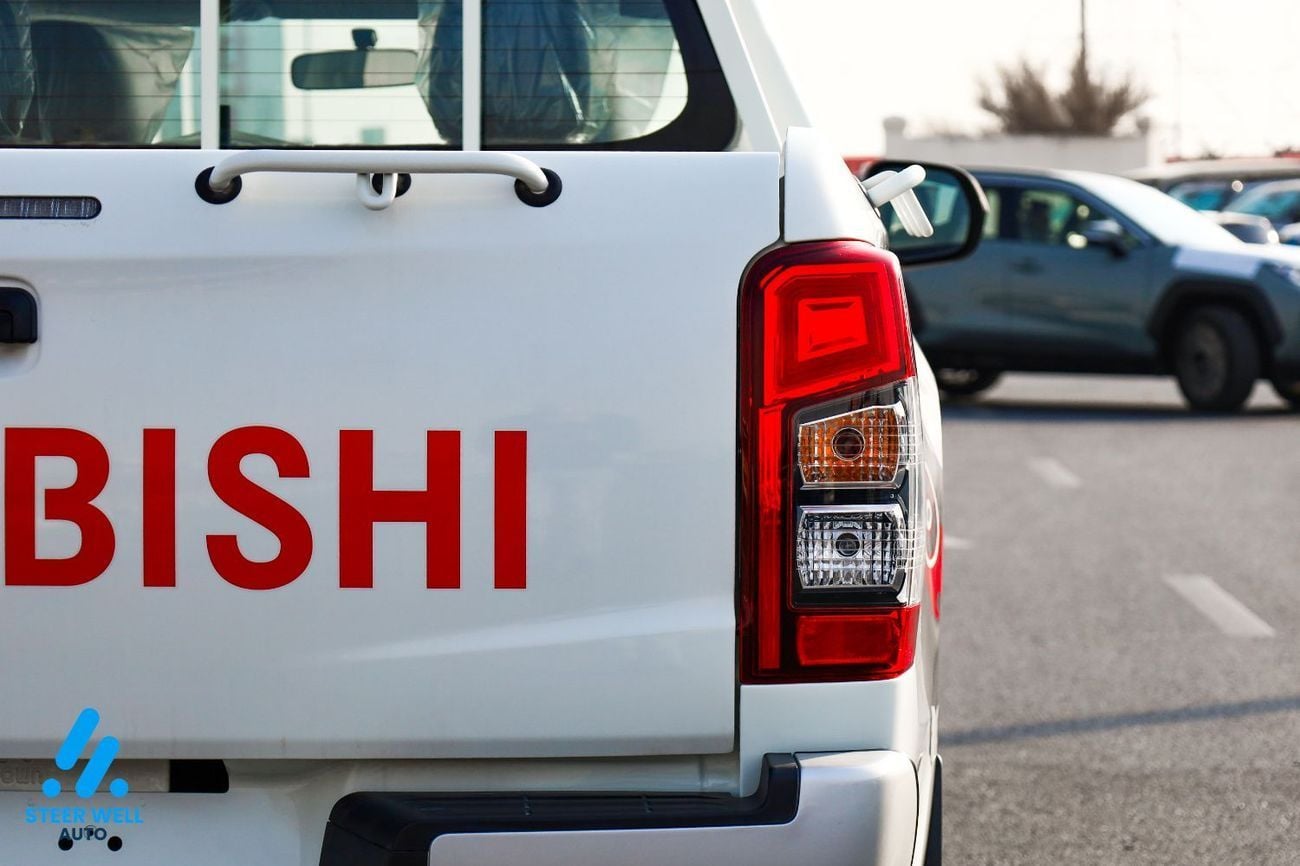 Mitsubishi L200 L200 2.5L Diesel | Double Cabin | 4x2 GL 5MT | 2023 | Export Only